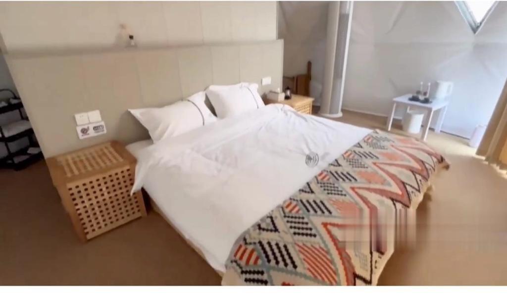 투르다 Caravans Park & Glamping Tents In The Vineyard 빌라 외부 사진